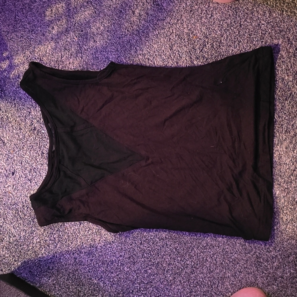 Lightweight black top